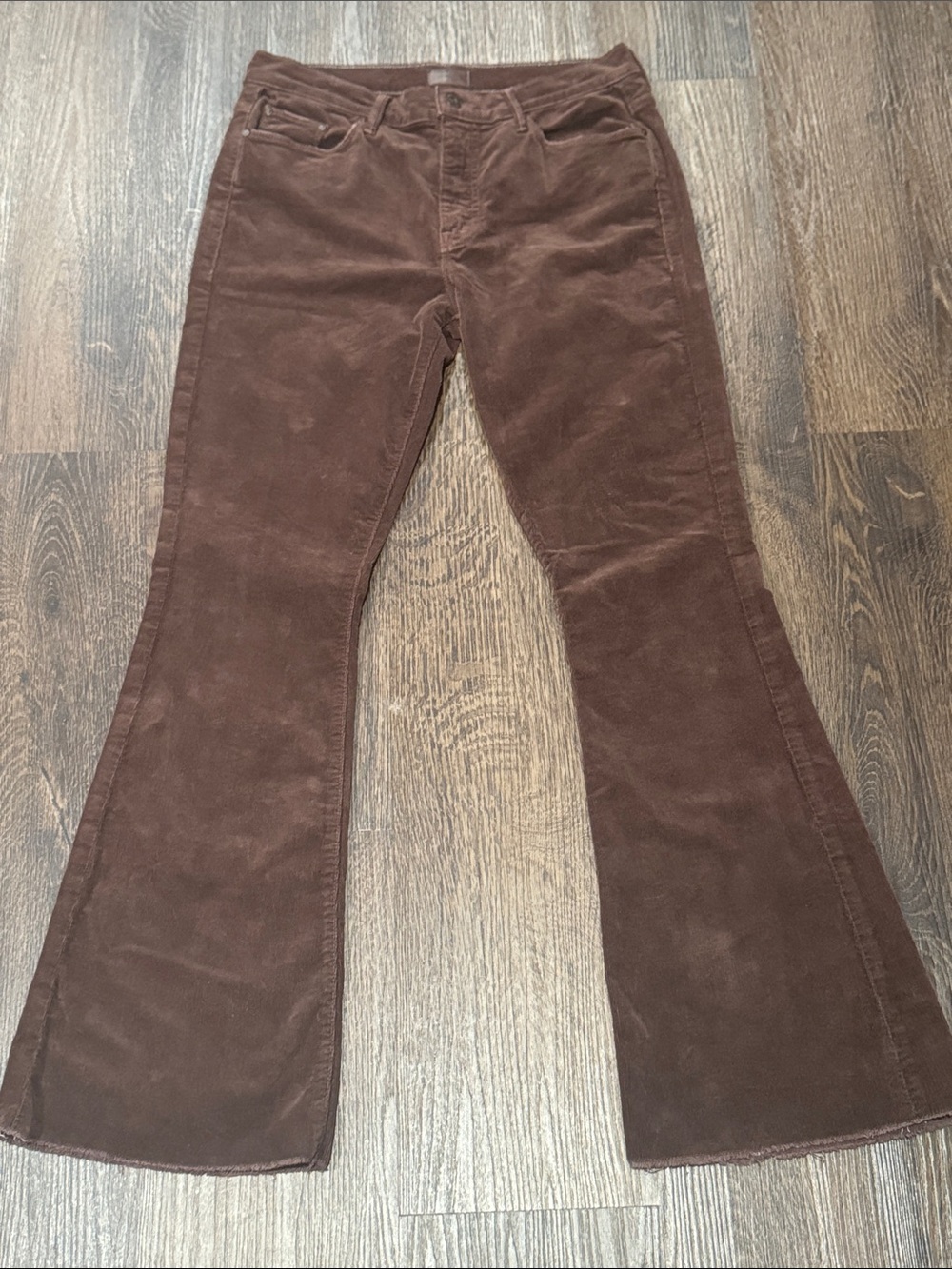MOTHER,The Weekender Fray Slim Straight Jeans . Soft corduroy . - Picture 4 of 15